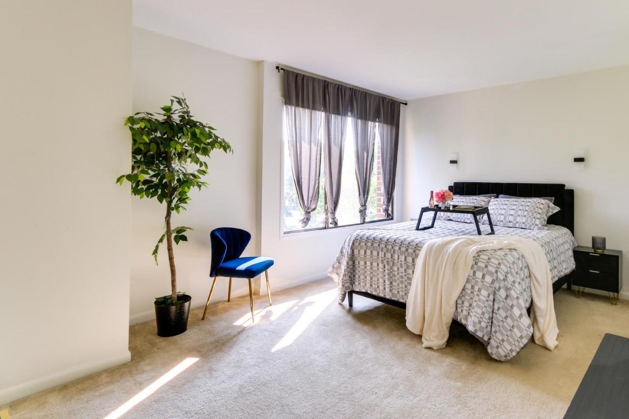 Cozy Laurel Condo With Pool Access About 20 Mi To Dc! 外观 照片